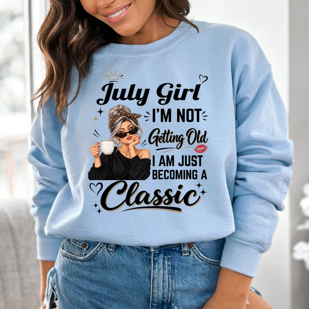 July Girl A Classic - Hoodie & Sweatshirt