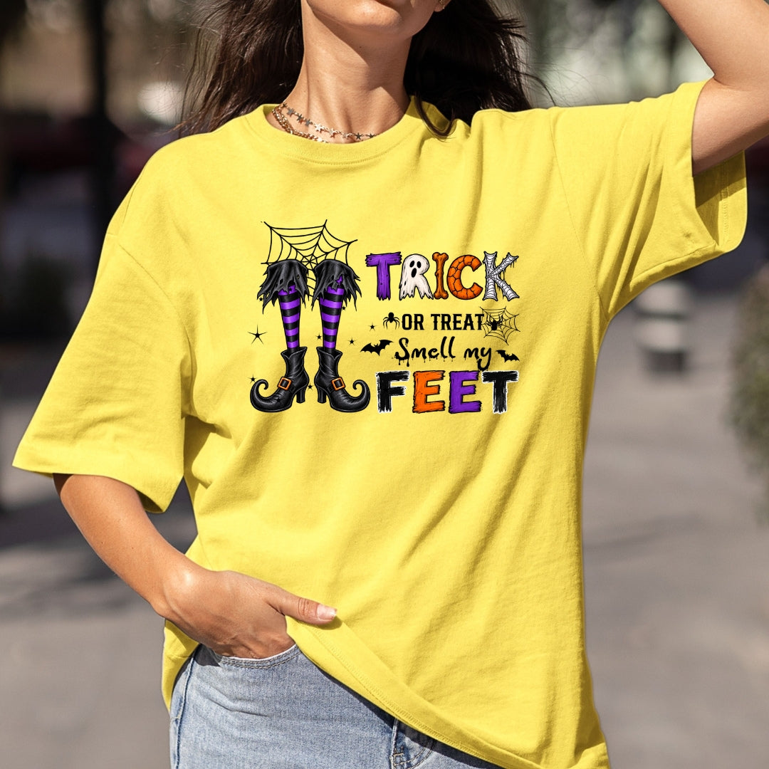 Trick Or Treat Smell My Feet - Bella Canvas